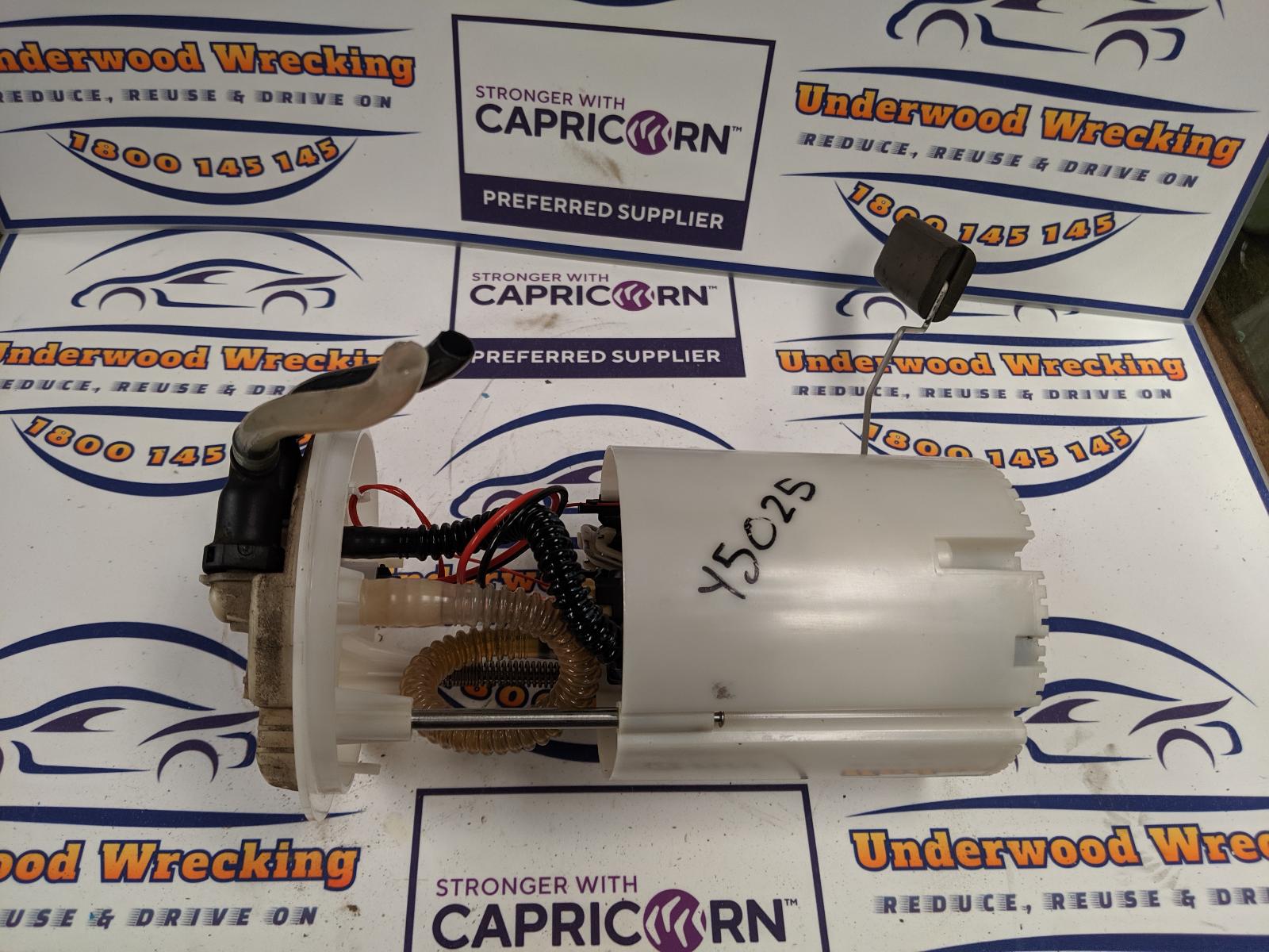 View Auto part Fuel Pump Renault Trafic 2017