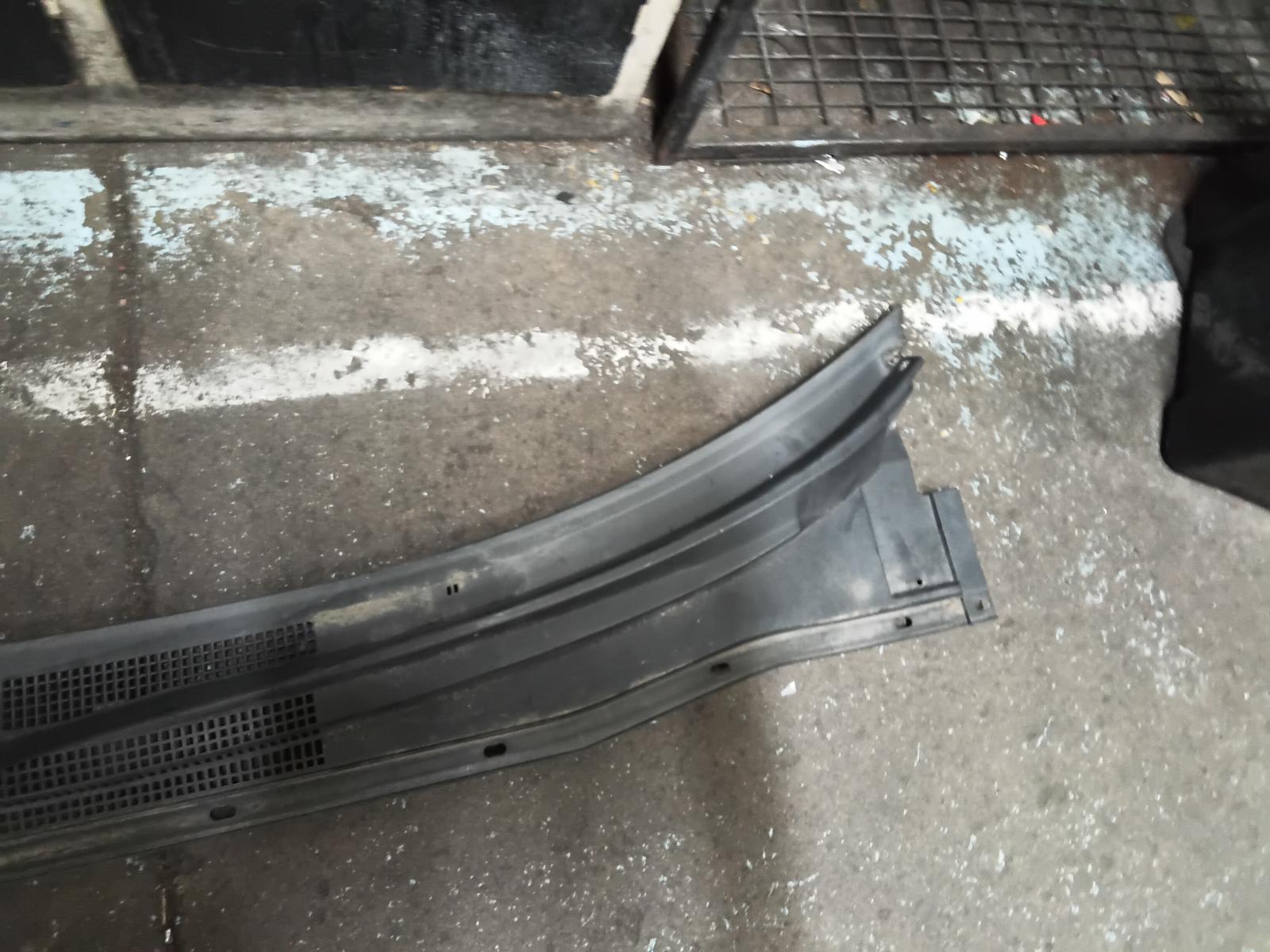 View Auto part Plenum Chamber Mitsubishi Outlander 2006