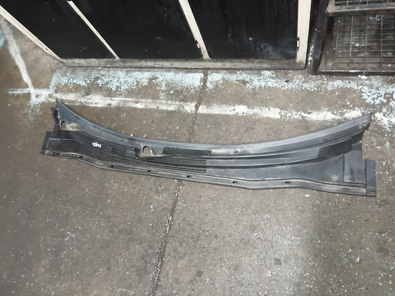 View Auto part Plenum Chamber Mitsubishi Outlander 2006