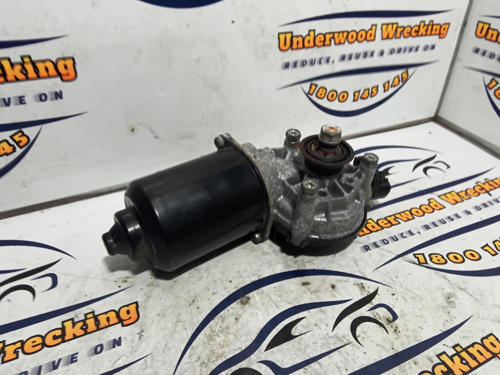 2006 Mitsubishi Outlander Wiper Motor View Auto part Wiper Motor Mitsubishi Outlander 2006