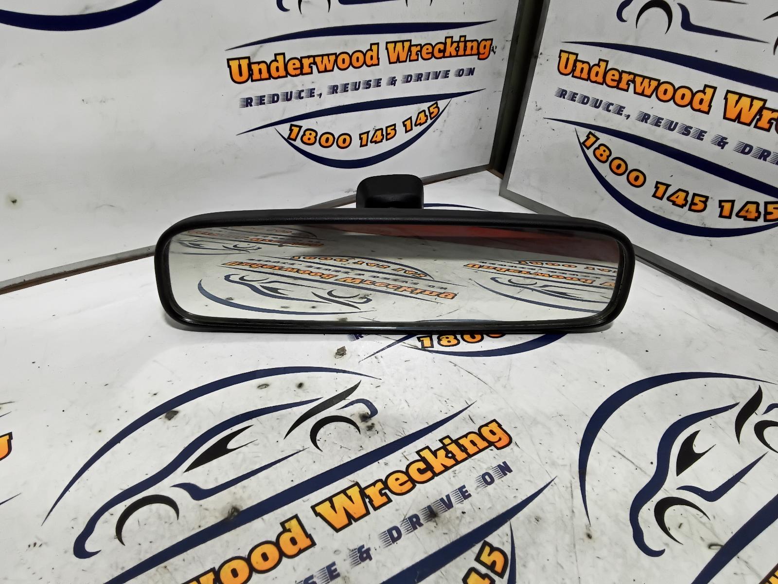View Auto part Interior Mirror Mitsubishi Outlander 2006