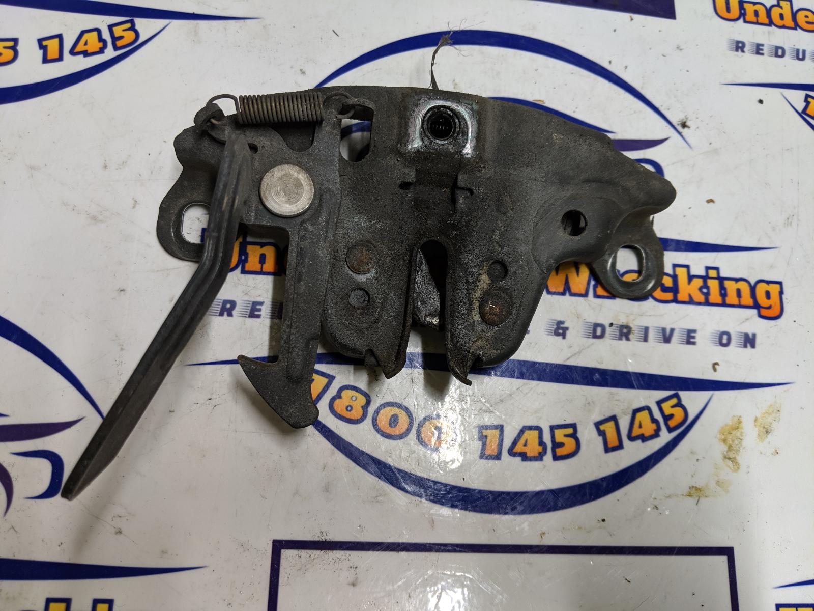 View Auto part Bonnet Lock/Support Nissan Xtrail 2007