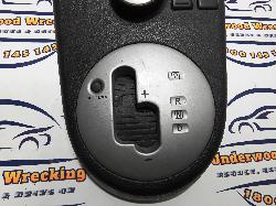 View Auto part Misc Switch/Relay Nissan Xtrail 2007