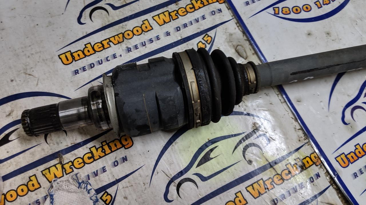 2014 Toyota Kluger Right Driveshaft View Auto part Right Driveshaft Toyota Kluger 2014