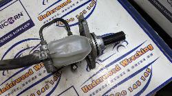View Auto part Master Cylinder Toyota Kluger 2014