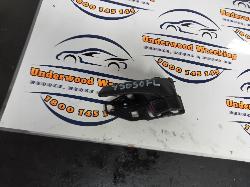 View Auto part Door Handle Toyota Kluger 2014