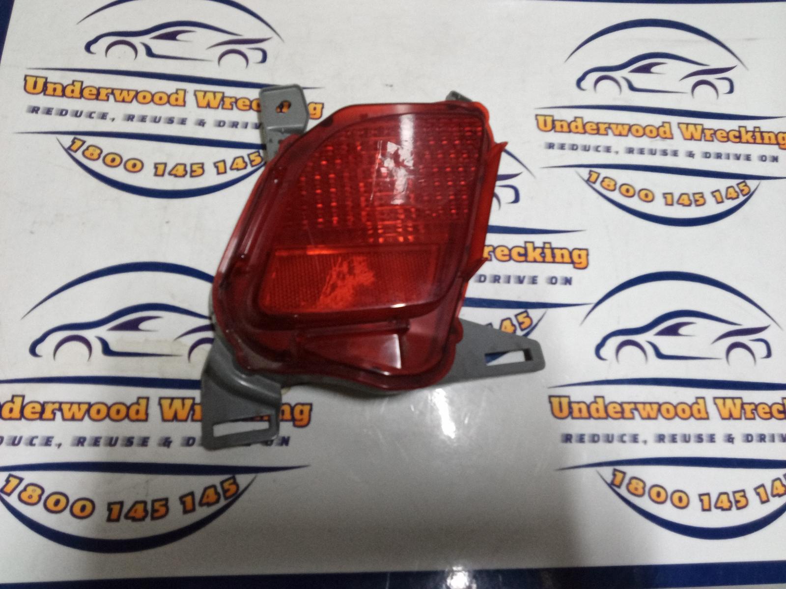 2014 Toyota Kluger Right Taillight View Auto part Right Taillight Toyota Kluger 2014