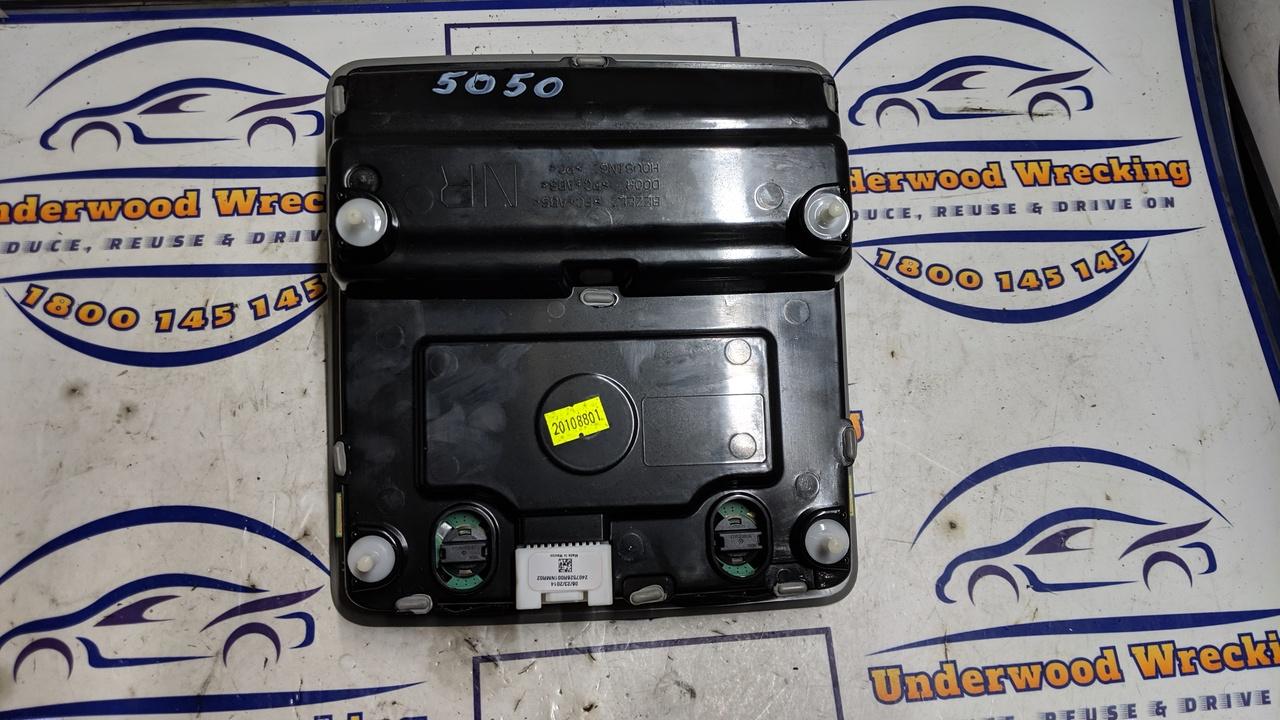 View Auto part Courtesy Light Toyota Kluger 2014