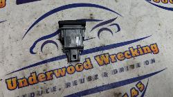 View Auto part Misc Switch/Relay Toyota Kluger 2014
