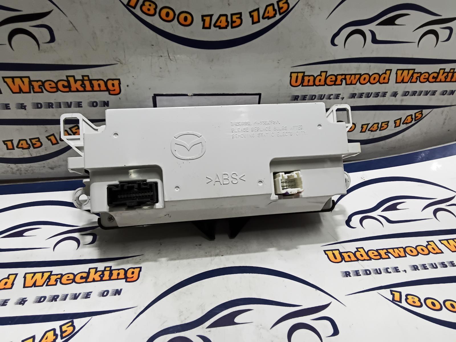 View Auto part Heater/Ac Controls Mazda Cx7 2011