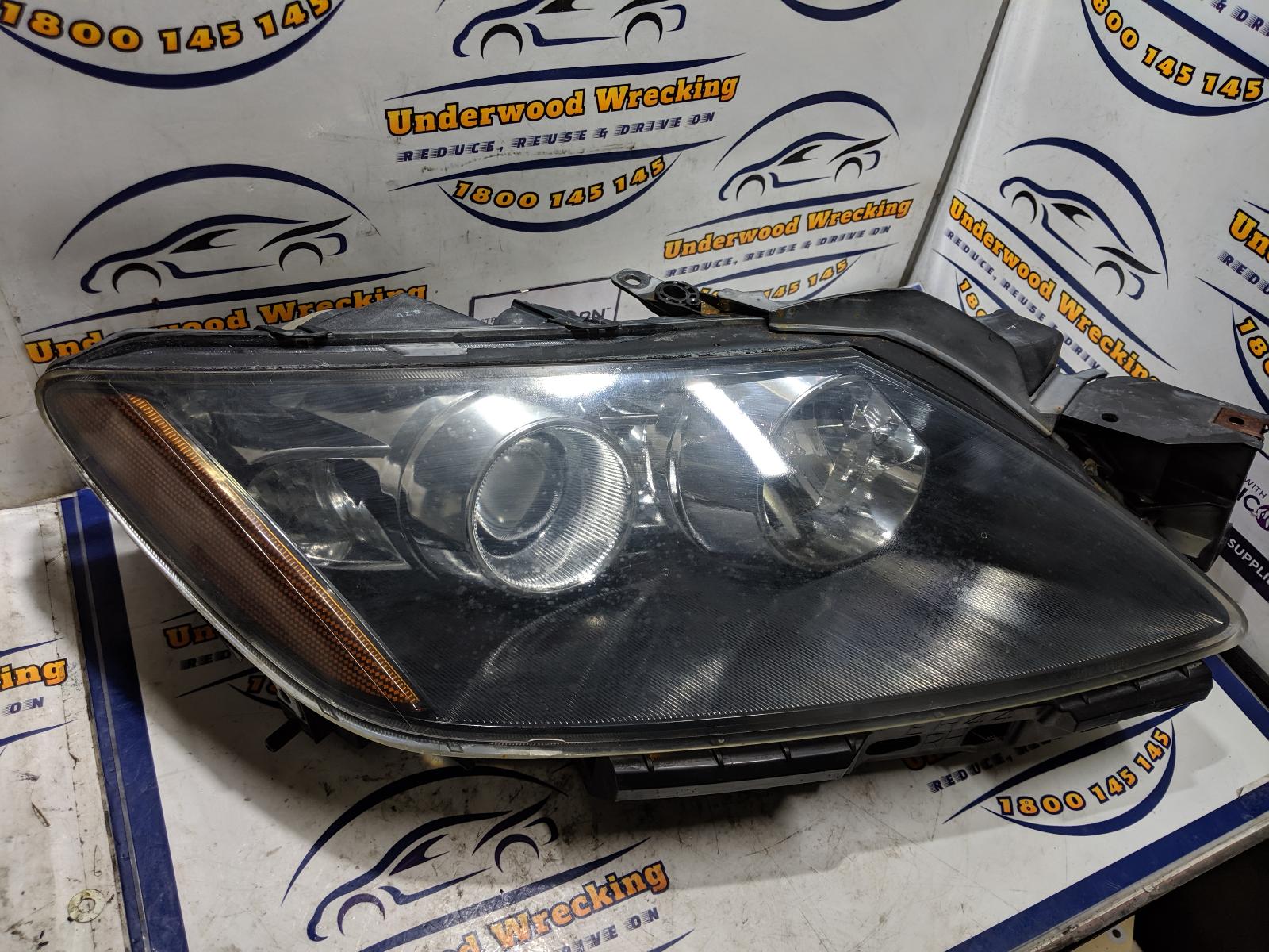 View Auto part Right Headlamp Mazda Cx7 2011