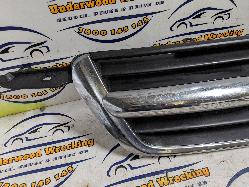 View Auto part Grille Honda Crv 2004