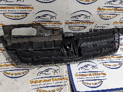 View Auto part Grille Honda Crv 2004