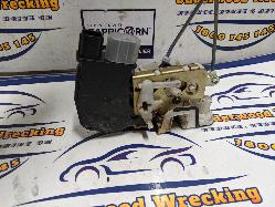 View Auto part Door/Boot/Gate Lock Honda Crv 2004