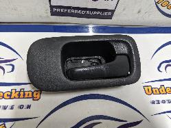 View Auto part Door Handle Honda Crv 2004