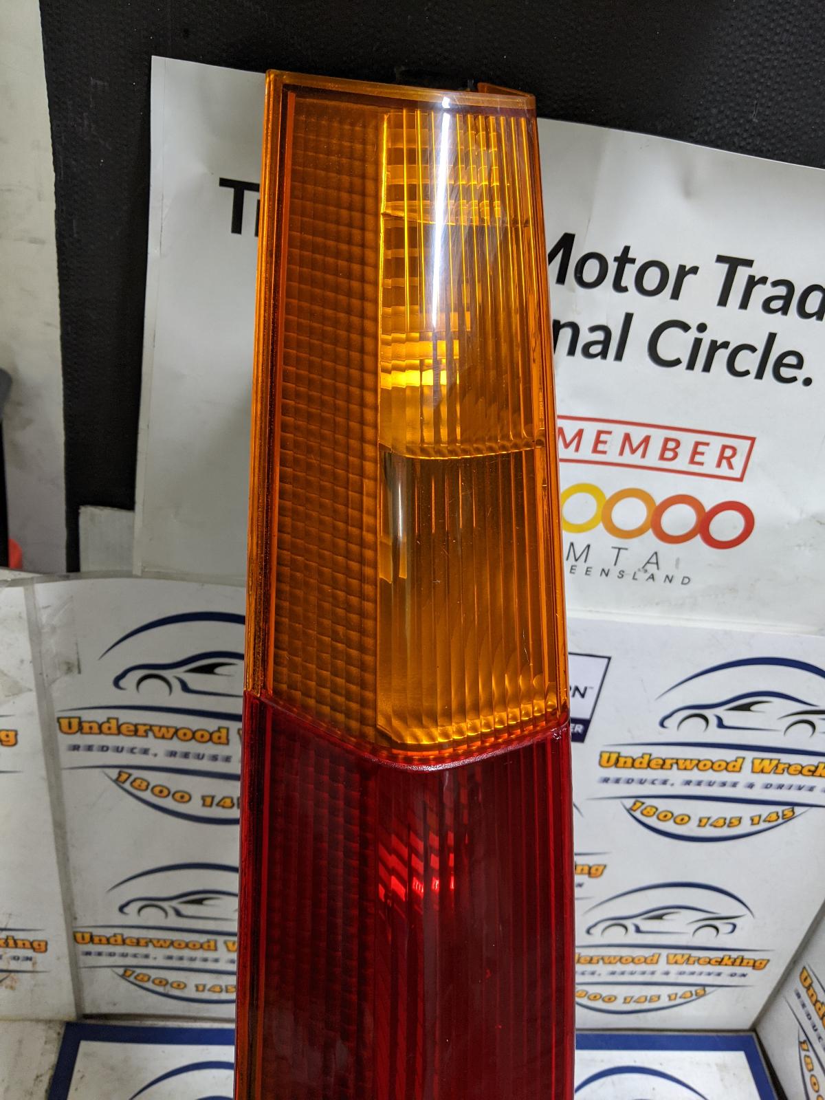 View Auto part Left Taillight Honda Crv 2004