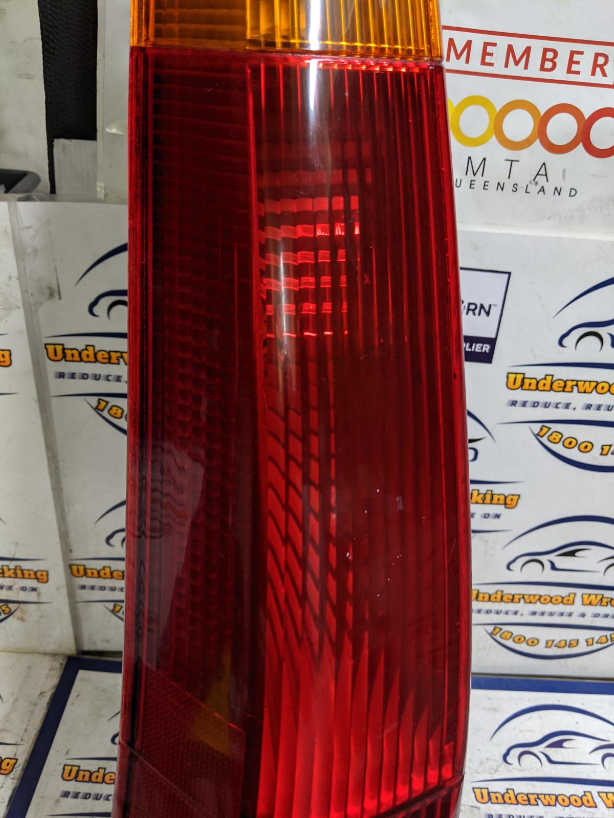 View Auto part Left Taillight Honda Crv 2004