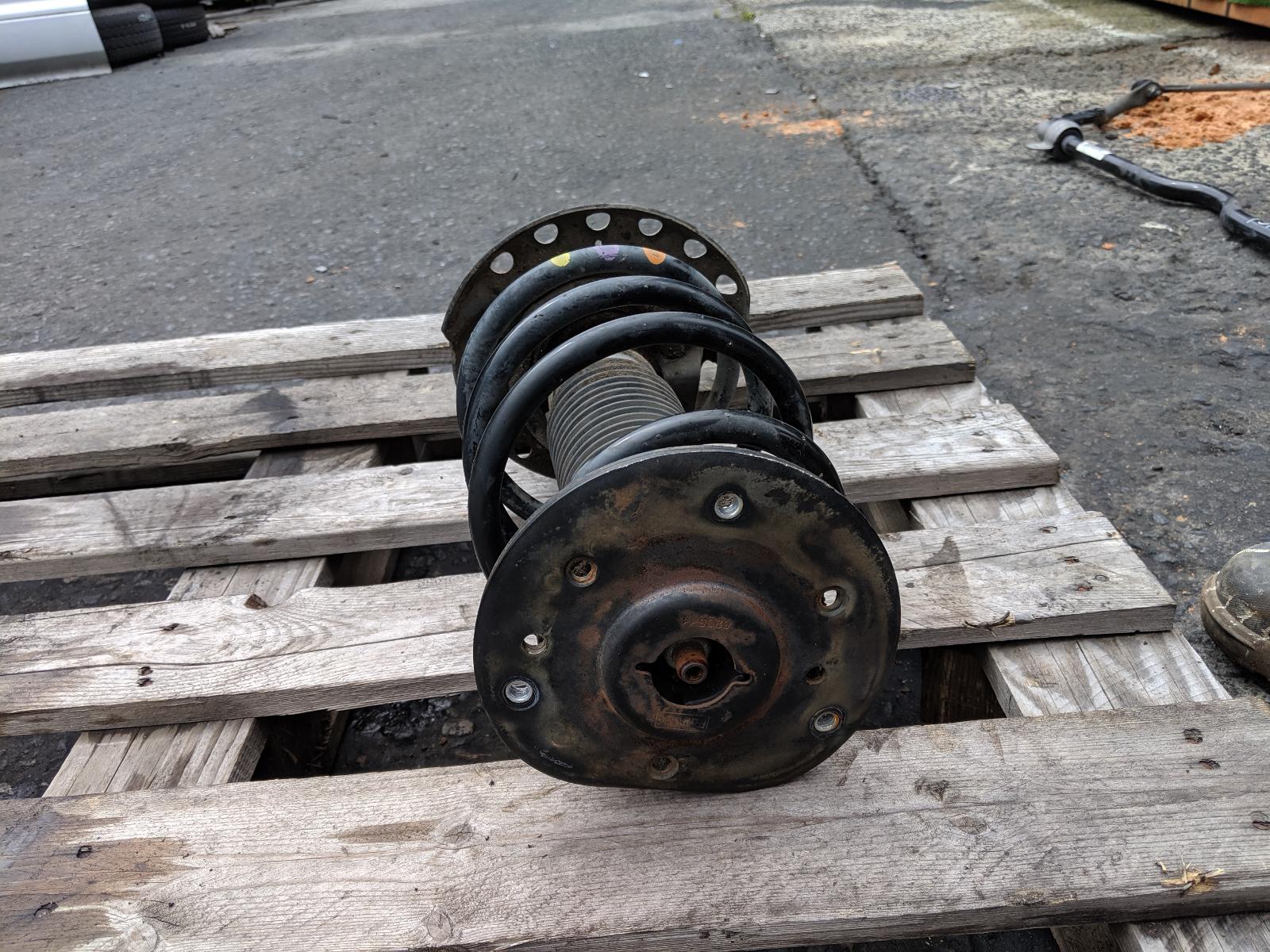 View Auto part Left Front Strut Ford Mondeo 2011