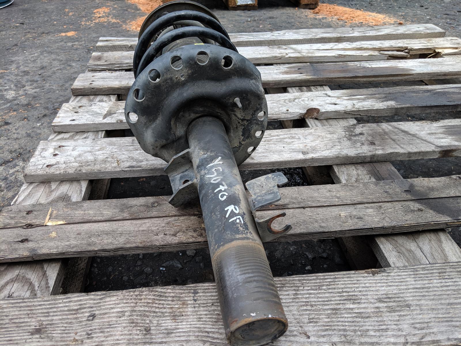 View Auto part Right Front Strut Ford Mondeo 2011