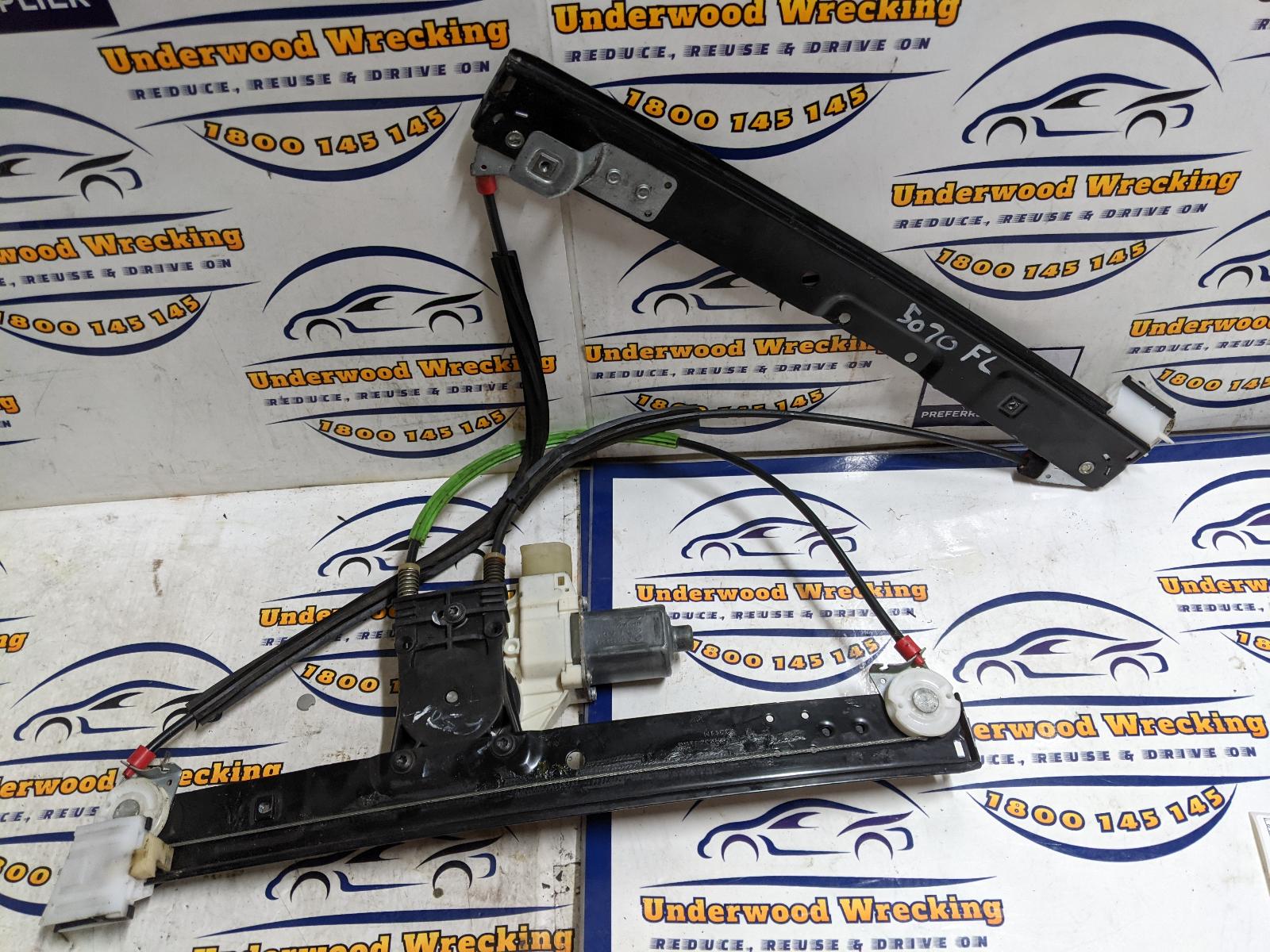 View Auto part Left Front Window Reg/Motor Ford Mondeo 2011