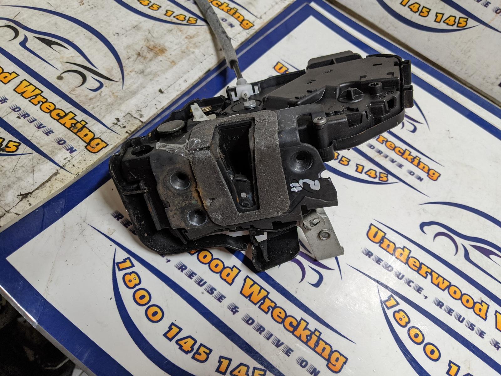 View Auto part Door/Boot/Gate Lock Ford Mondeo 2011