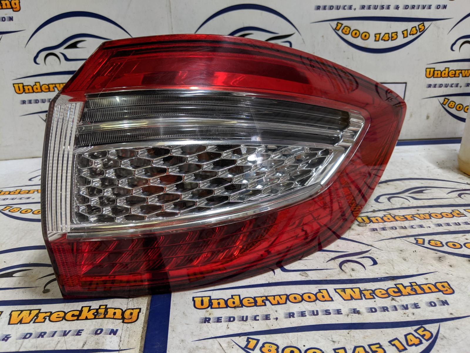 View Auto part Right Taillight Ford Mondeo 2011