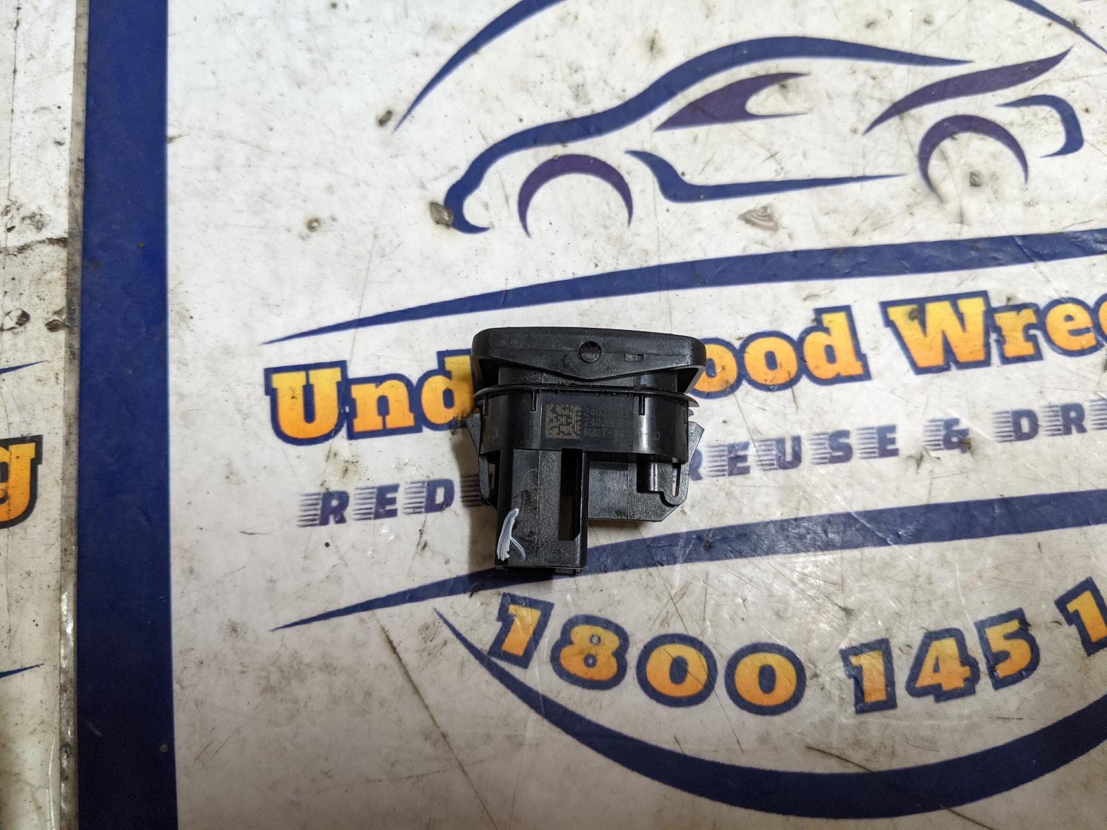 View Auto part Pwr Dr Wind Switch Ford Mondeo 2011