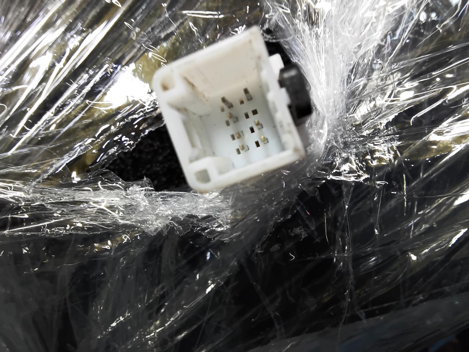 View Auto part Right Door Mirror Renault Trafic 2017