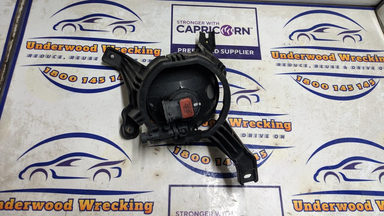 View Auto part Right Indicator/Fog/Side Ssangyong Stavic 2014