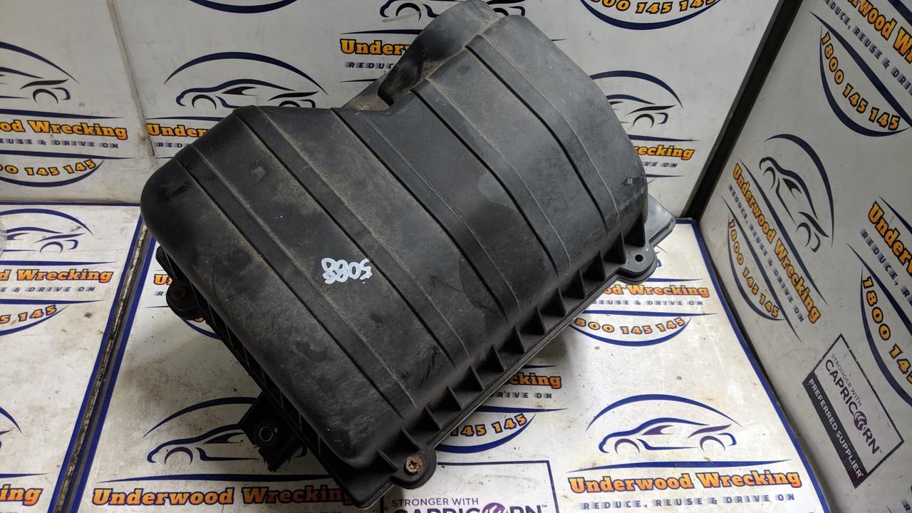 2014 Ssangyong Stavic Air Cleaner/Box View Auto part Air Cleaner/Box Ssangyong Stavic 2014