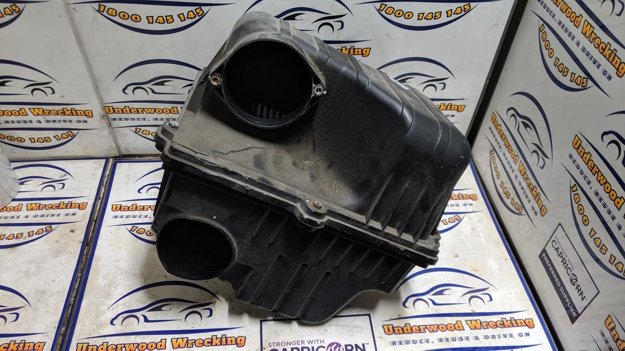 2014 Ssangyong Stavic Air Cleaner/Box View Auto part Air Cleaner/Box Ssangyong Stavic 2014