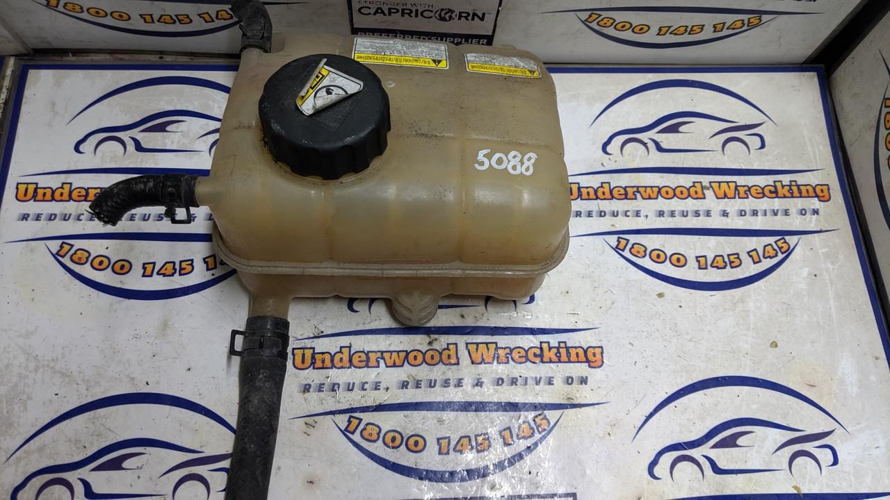 View Auto part Overflow Bottle Ssangyong Stavic 2014