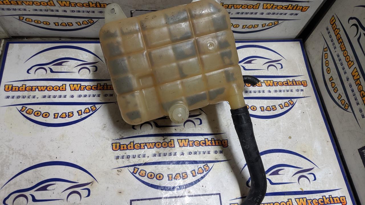 View Auto part Overflow Bottle Ssangyong Stavic 2014
