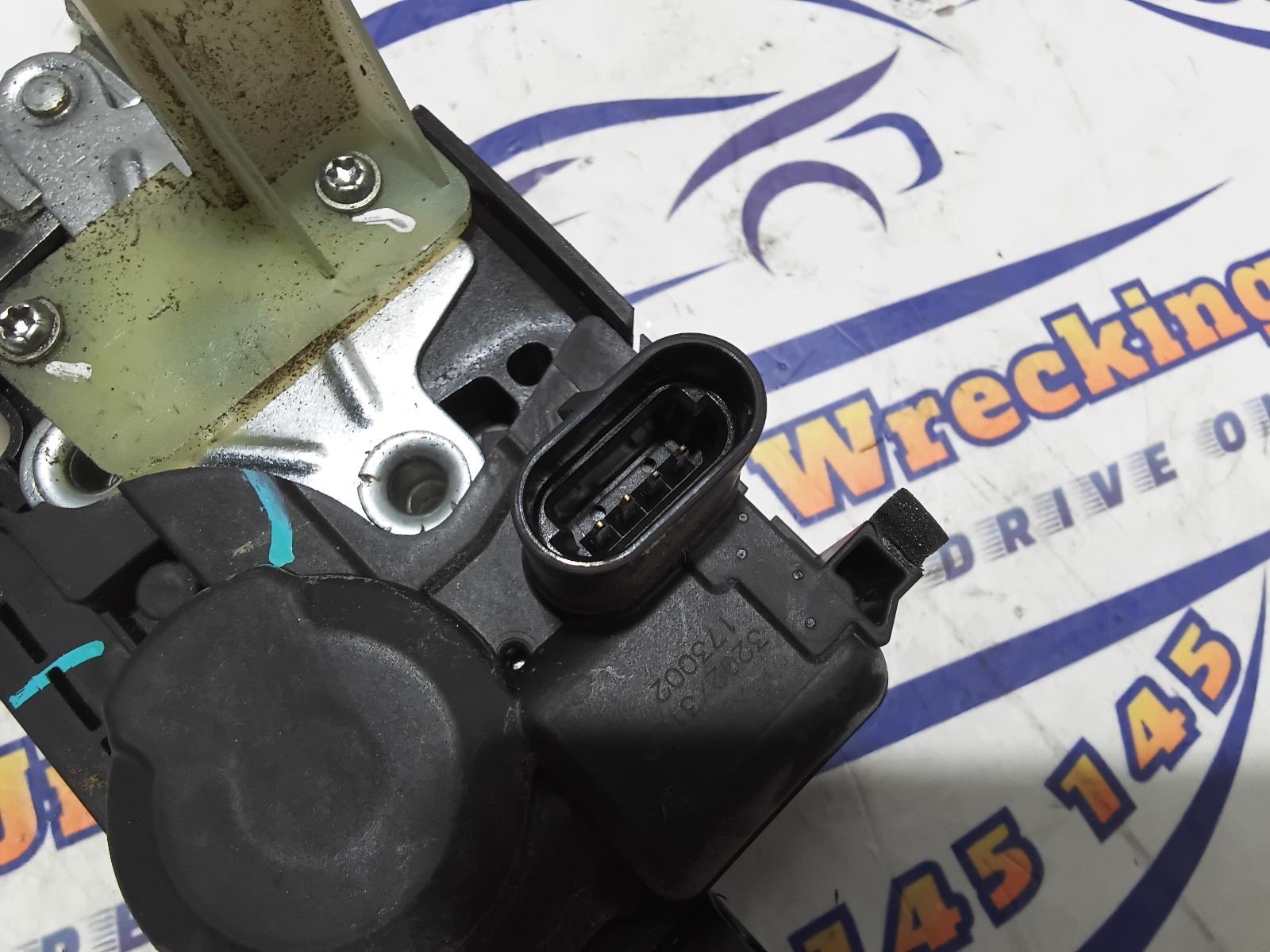 View Auto part Door/Boot/Gate Lock Ldv D90 2018