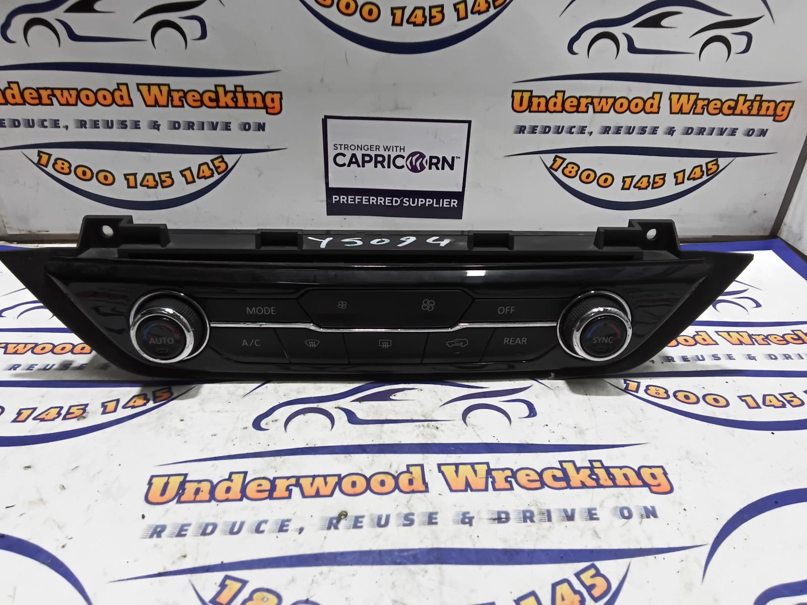 View Auto part Heater/Ac Controls Ldv D90 2018