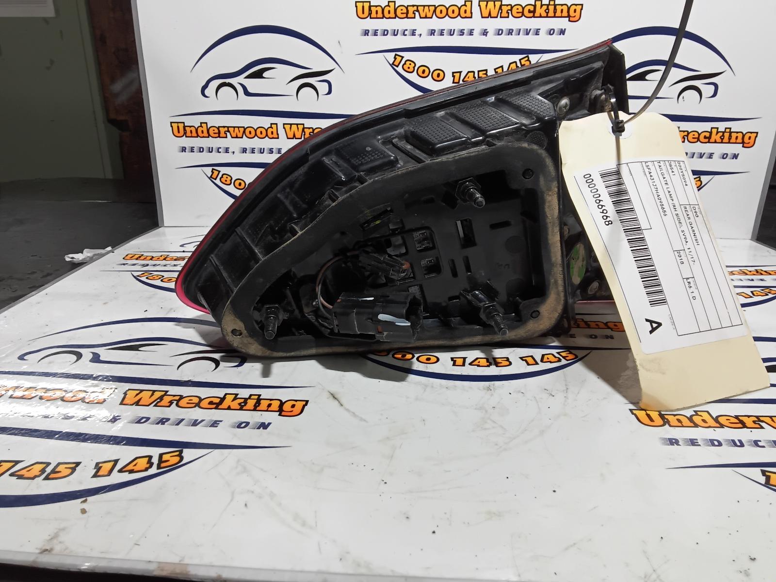 View Auto part Rear Garnish Ldv D90 2018