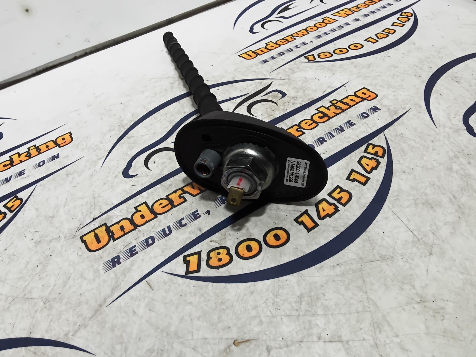 View Auto part Antenna Kia Rio 2014