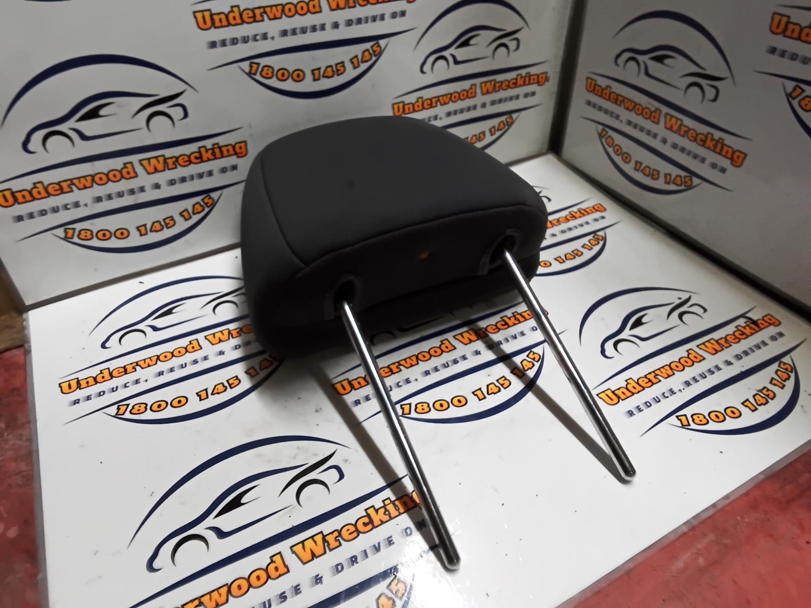 View Auto part Headrest Kia Rio 2014