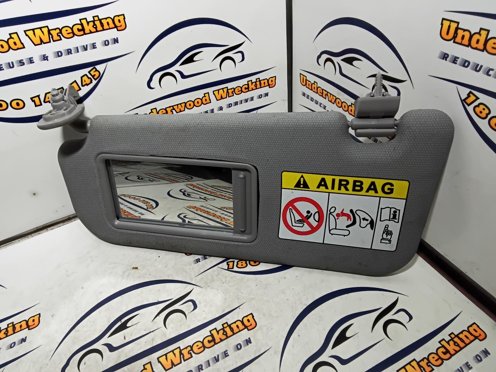 View Auto part Sunvisor Kia Rio 2014