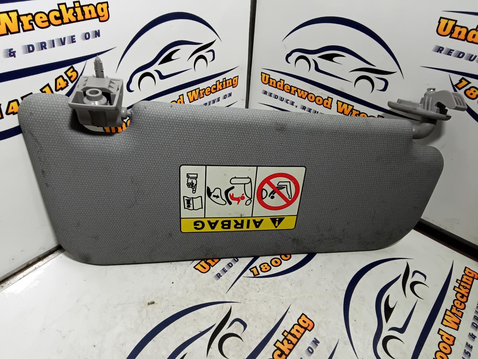 View Auto part Sunvisor Kia Rio 2014