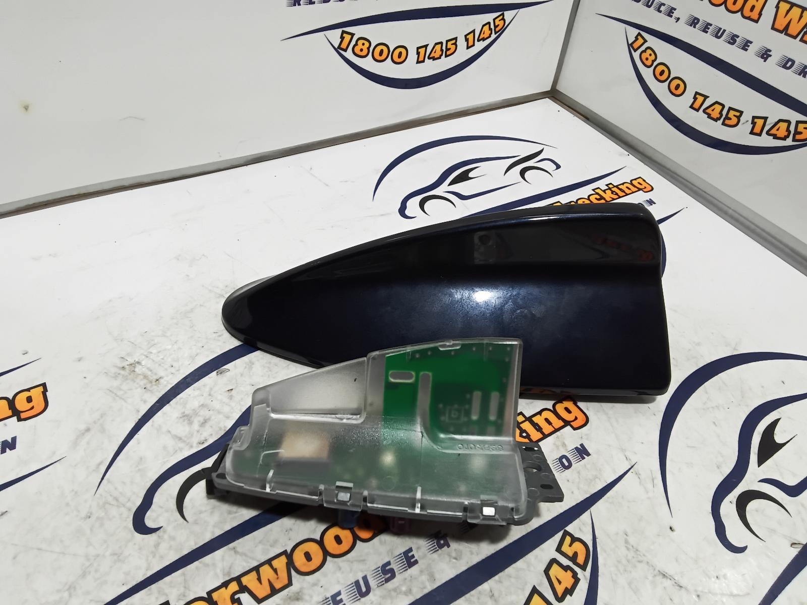 View Auto part Antenna Bmw X5 2009