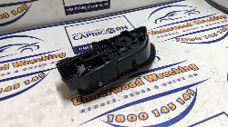 View Auto part Door Handle Mazda 2 2020