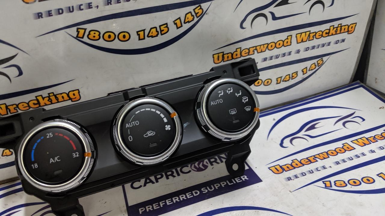 View Auto part Heater/Ac Controls Mazda 2 2020