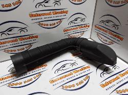 View Auto part Air Cleaner/Box Hyundai I30 2012