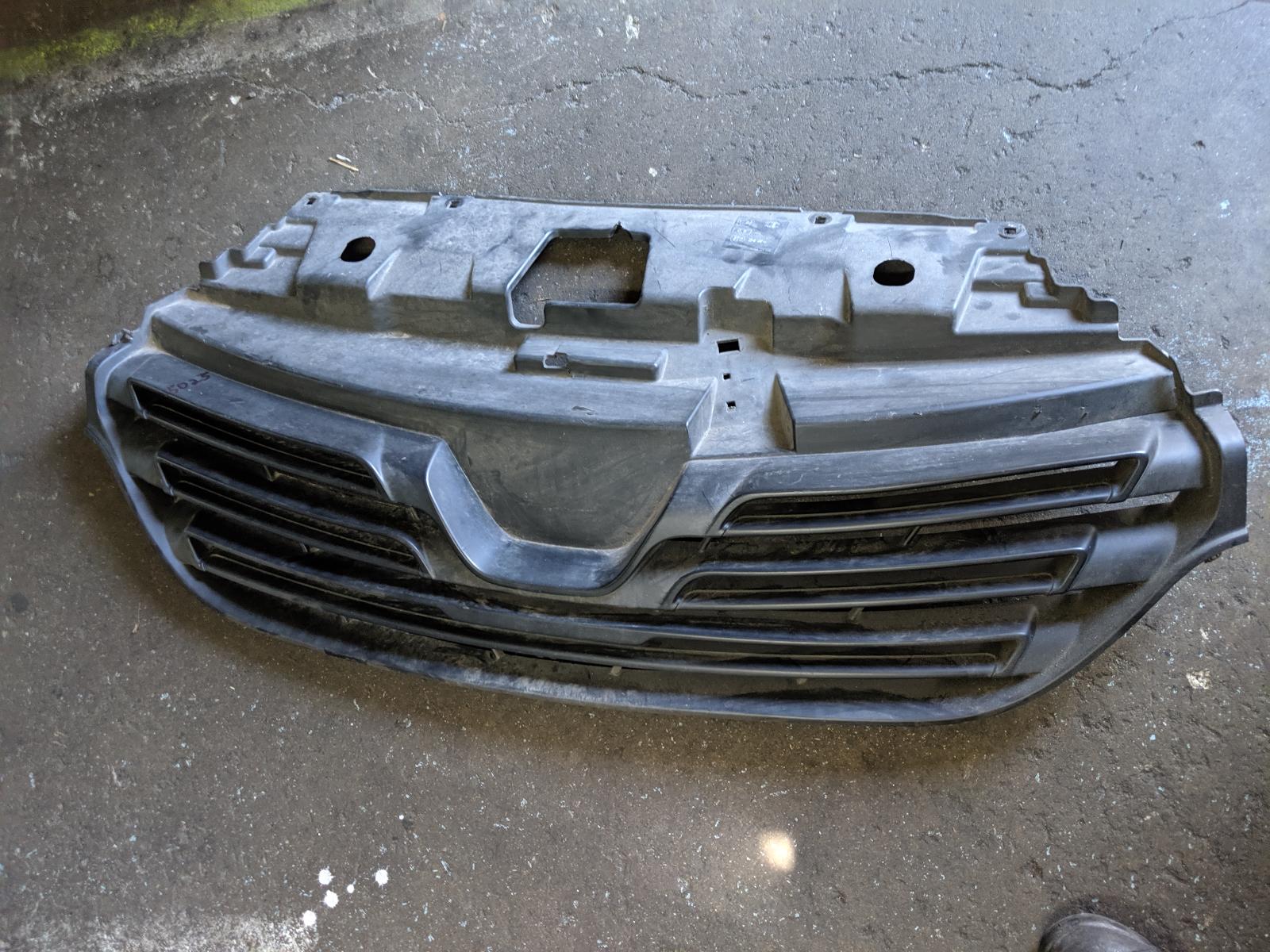 View Auto part Grille Renault Trafic 2017