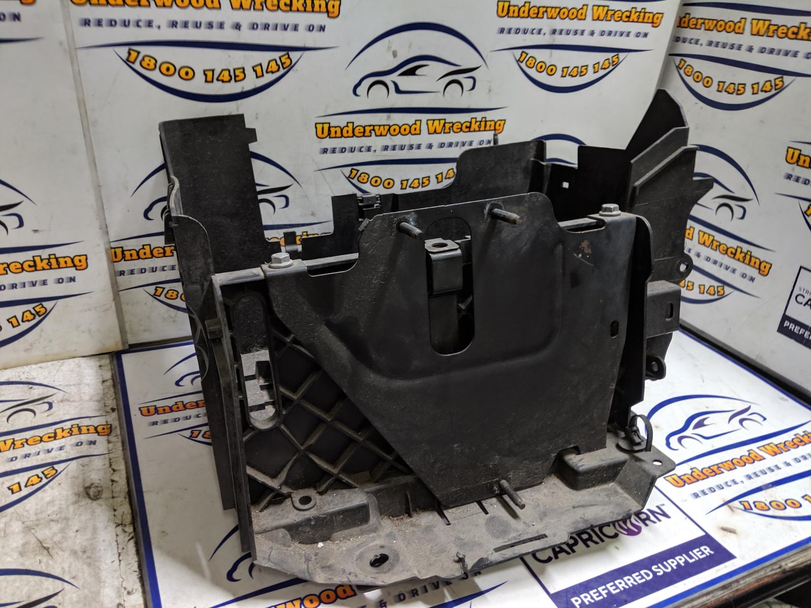 View Auto part Battery Tray Renault Trafic 2017