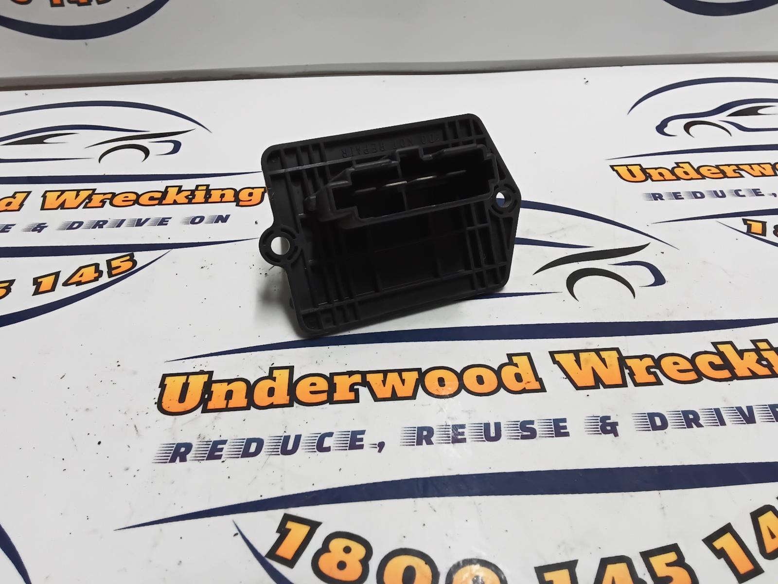 View Auto part Fan Speed Resistor Mazda Tribute 2001