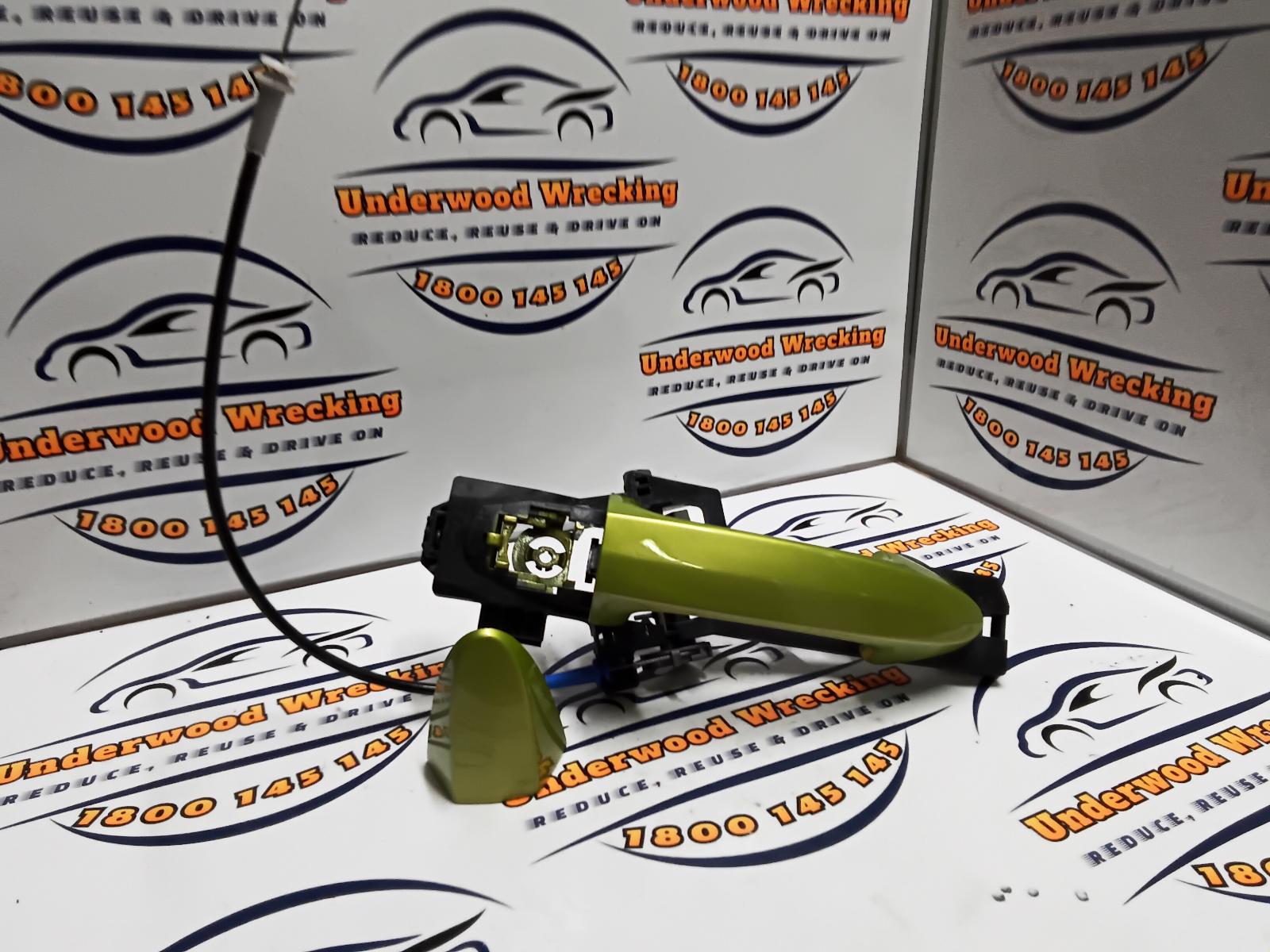 View Auto part Door Handle Ford Fiesta 2009
