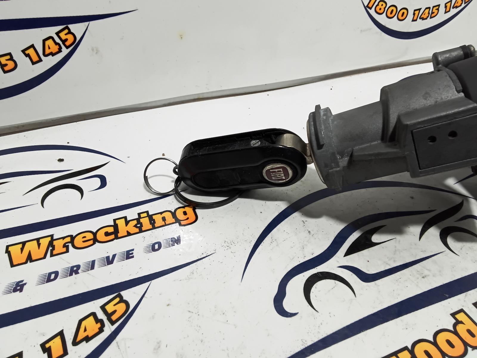 View Auto part Ignition W/ Key Fiat Punto 2014