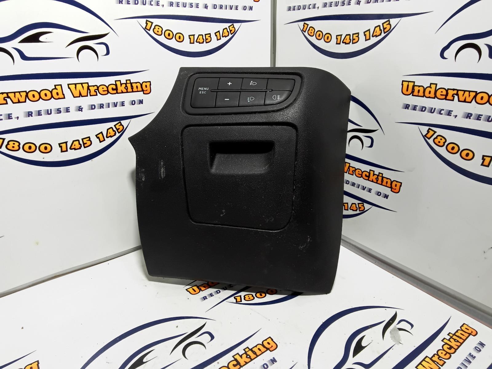 View Auto part Misc Switch/Relay Fiat Punto 2014